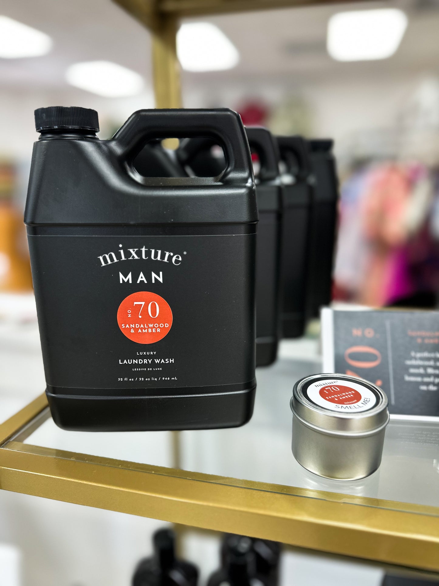 Sandalwood & Amber 32oz Laundry Detergent