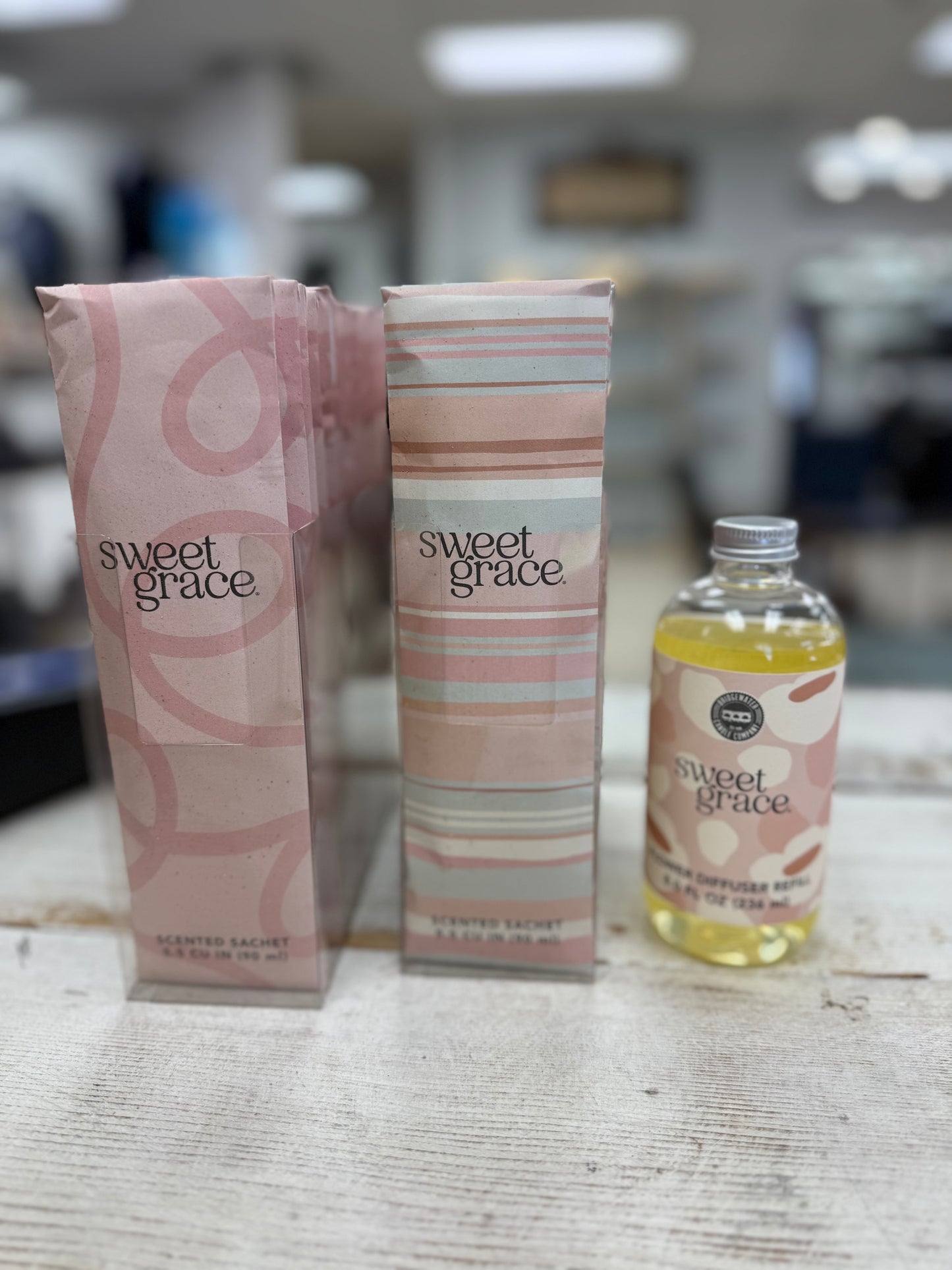 Sweet Grace Slim Sachet - Swirl