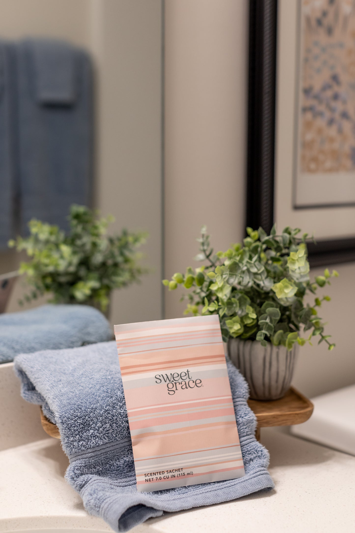 Sweet Grace Stripes Sachet