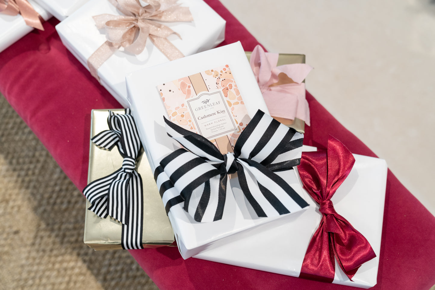 Cashmere Kiss Sachet