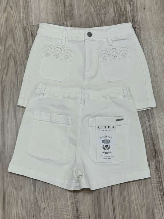 Ella Scalloped Shorts