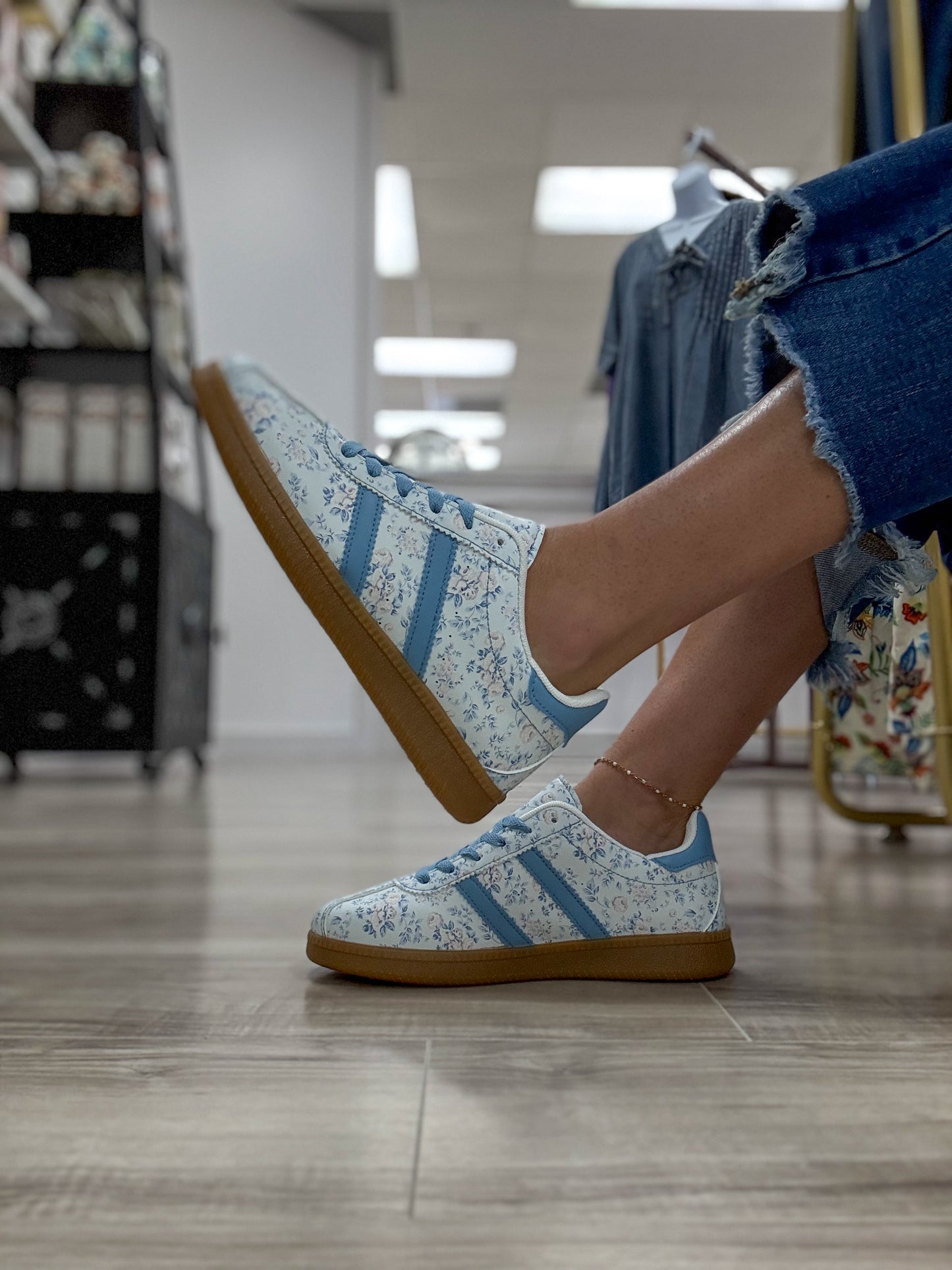 Fran Floral Sneaker