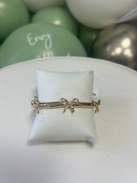 Gold Bow Bracelet