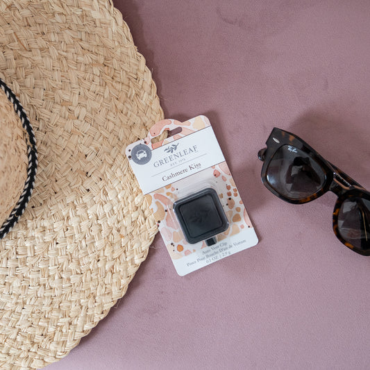 Cashmere Kiss Auto Vent Clip